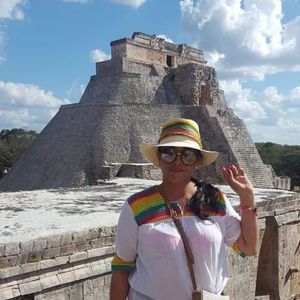 Meet your Posher, Candy